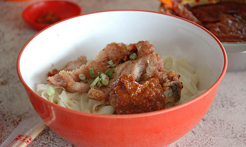 パイコーメン　排骨麺 Pork ribs Noodle（台湾式とんかつラーメン）